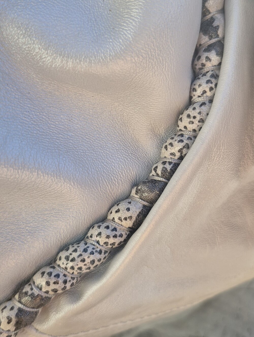 Betsey Johnson Vintage Pearl White Leather Hobo Bag - Picture 6 of 13